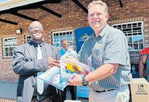 Queens Casino empowers schools with science kits